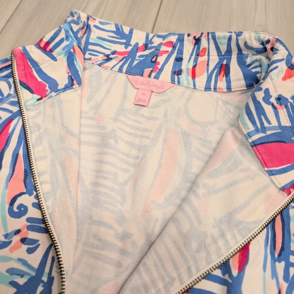 Lilly Pulitzer Skipper Popover Red Right Return Size Medium 🛞⛵🌊 - Picture 3 of 13